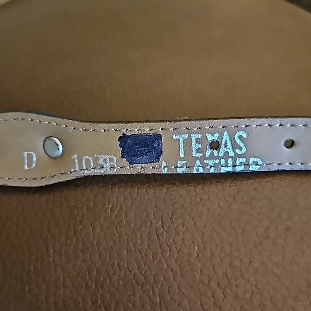 TEXAS LEATHER MFG Black Concho Western Leather Dog Collar NWOT